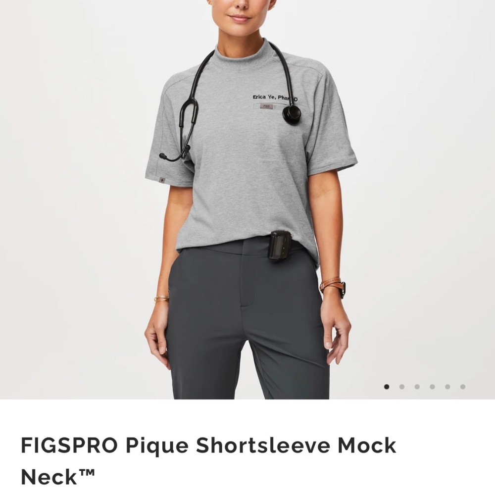 FIGS pro shortsleeved mock neck shirt